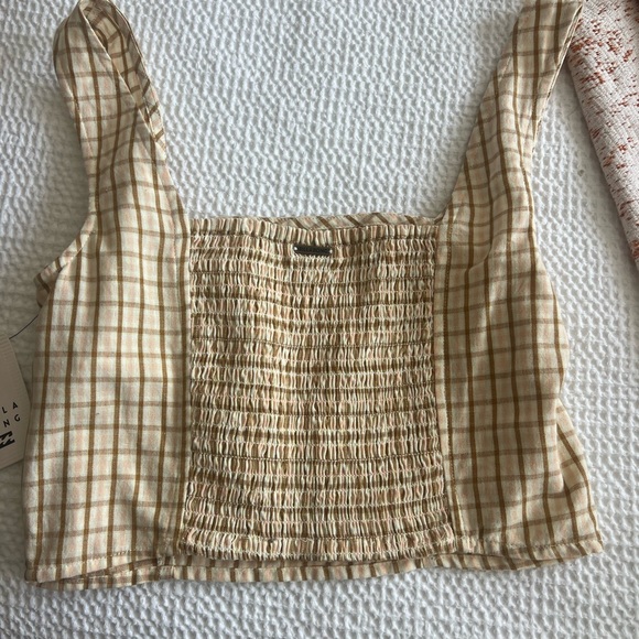 NWT BILLABONG TOP 🐚 - Picture 3 of 4